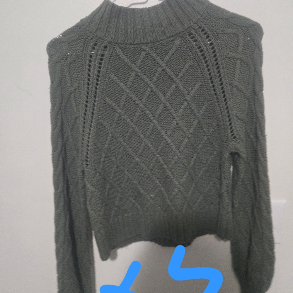 Elegant Olive Cable Knit Turtleneck Sweater